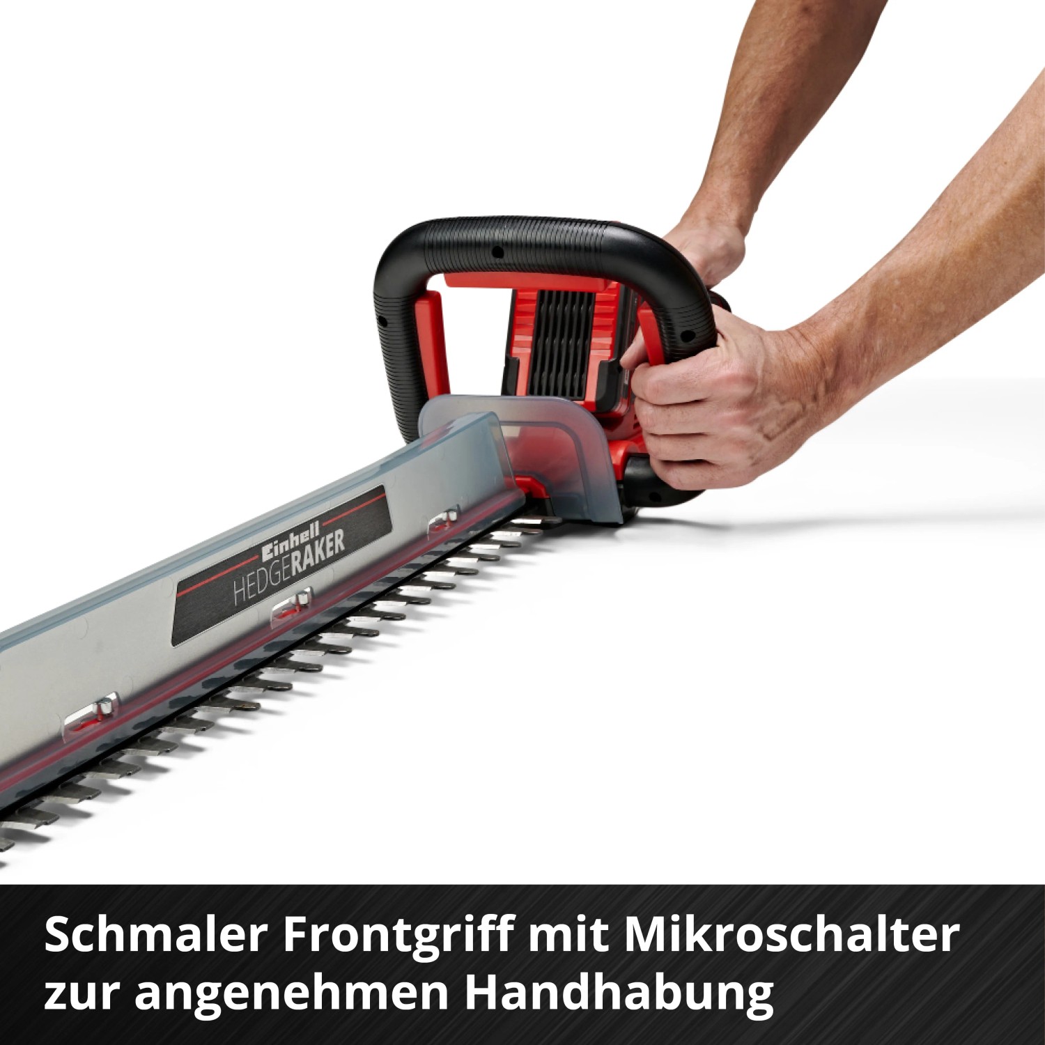 Tagliasiepi a batteria Einhell Power-X Change GE-CH 18/60 Li-Solo in uso, lame visibili.