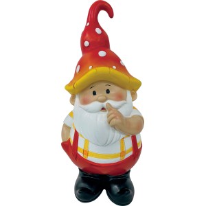 Divertente gnomo da giardino con cappello rosso e barba bianca come decorazione per il giardino.