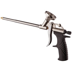 Pistola per schiuma con manico nero e corpo in metallo argentato.