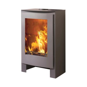 Stufa a legna t.b.t. con focolare e vetro.