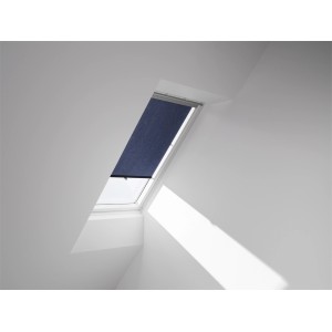 Tenda a rullo blu VELUX Uni RHL F00 9050 per finestra da tetto, per privacy e oscuramento.